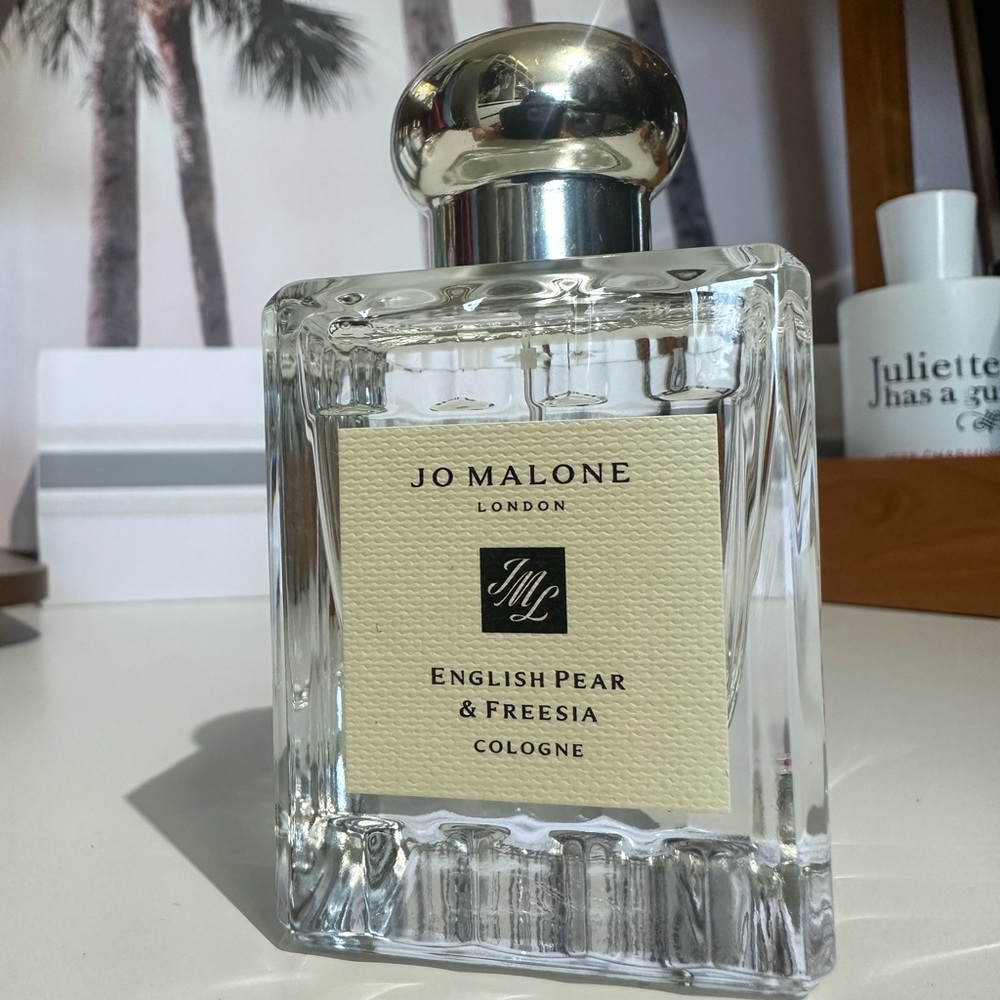 NWOT Jo Malone English Pear & Freesia Cologne